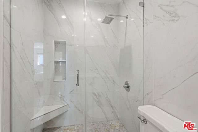 625 N Flores Street 104, West Hollywood, CA 90048