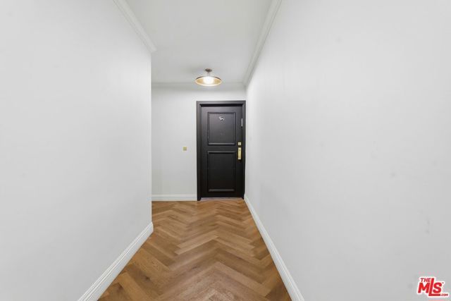 625 N Flores Street 104, West Hollywood, CA 90048