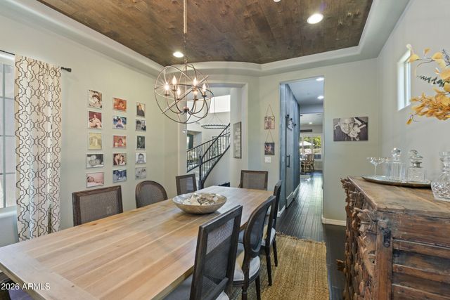 1612 W MOLLY Lane, Phoenix, AZ 85085