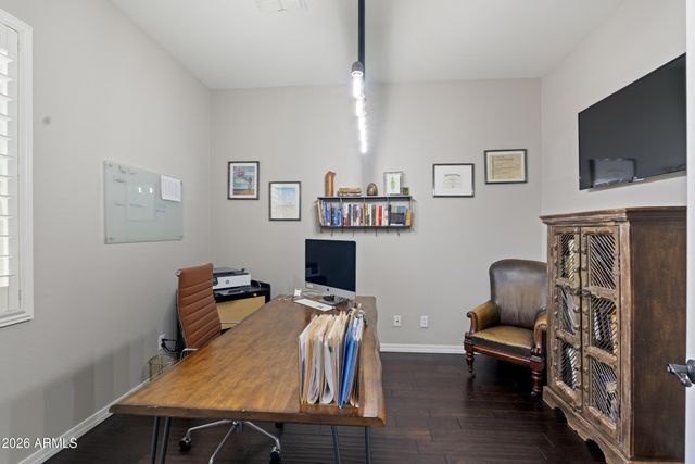 1612 W MOLLY Lane, Phoenix, AZ 85085
