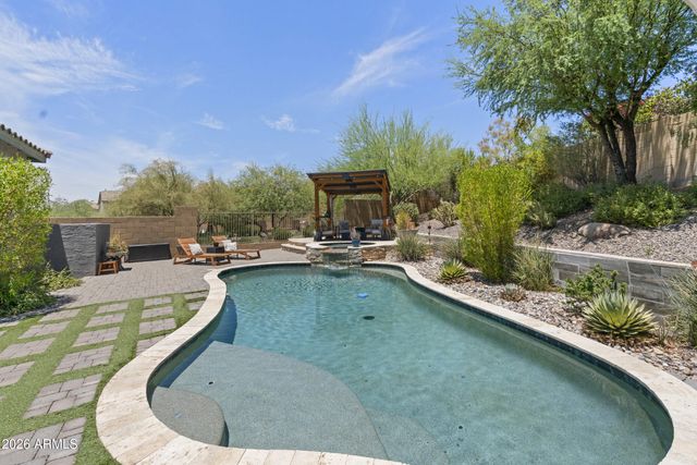 1612 W MOLLY Lane, Phoenix, AZ 85085