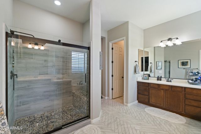 1612 W MOLLY Lane, Phoenix, AZ 85085