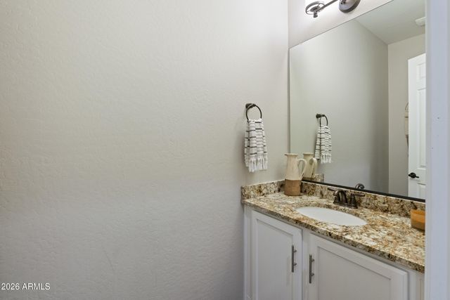 1612 W MOLLY Lane, Phoenix, AZ 85085