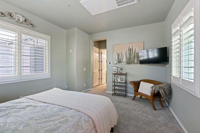 1612 W MOLLY Lane, Phoenix, AZ 85085