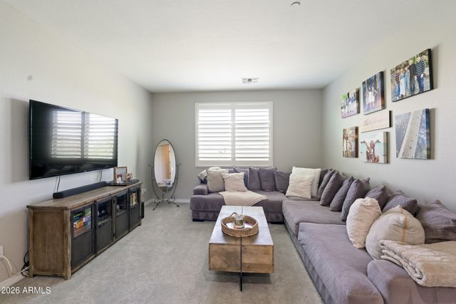 1612 W MOLLY Lane, Phoenix, AZ 85085