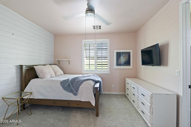 1612 W MOLLY Lane, Phoenix, AZ 85085