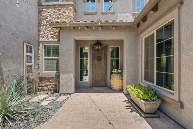 1612 W MOLLY Lane, Phoenix, AZ 85085