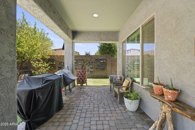 1612 W MOLLY Lane, Phoenix, AZ 85085
