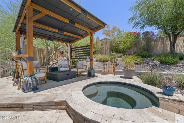 1612 W MOLLY Lane, Phoenix, AZ 85085