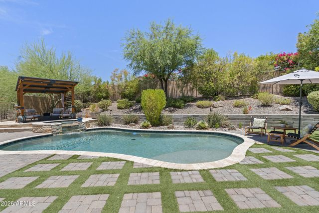 1612 W MOLLY Lane, Phoenix, AZ 85085