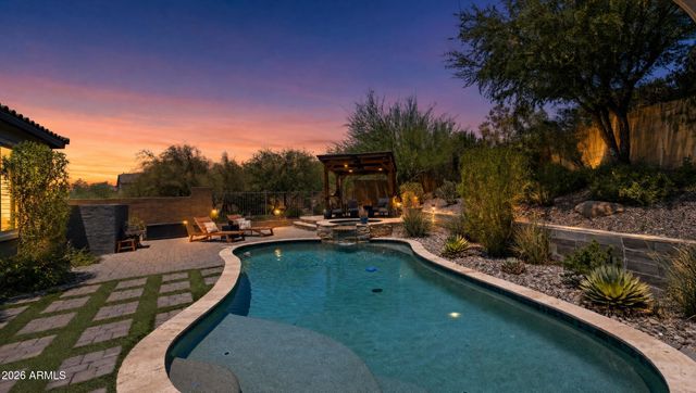 1612 W MOLLY Lane, Phoenix, AZ 85085