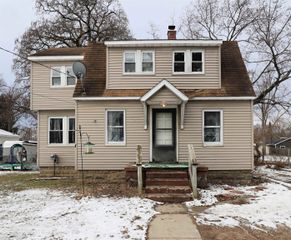 245 N Saginaw Street, Montrose, MI 48457