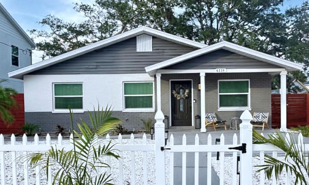 6220 INTERBAY, Tampa, FL 33611