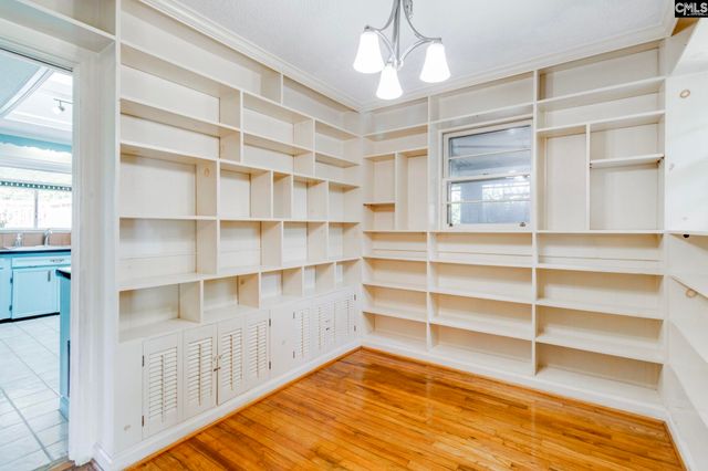 121 Woodside Parkway, West Columbia, SC 29170