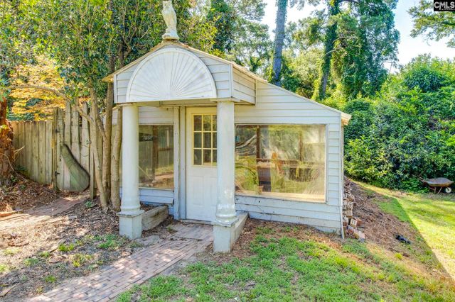 121 Woodside Parkway, West Columbia, SC 29170