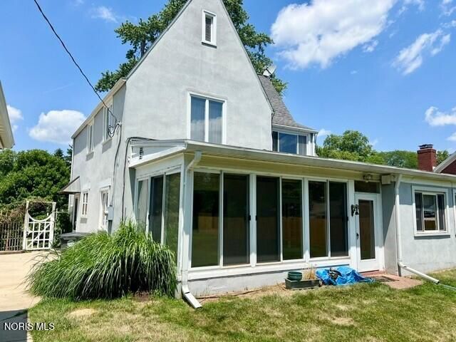 2024 Brookdale Road, Toledo, OH 43606