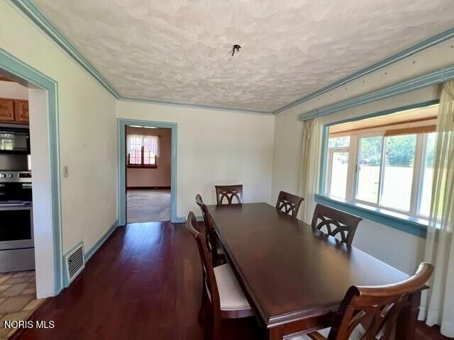 2024 Brookdale Road, Toledo, OH 43606