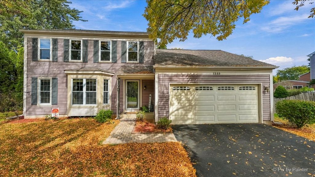 1253 Evergreen Drive, Carol Stream, IL 60188 — exterior