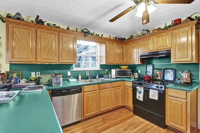 4806 Cash Road, Flowery Branch, GA 30542