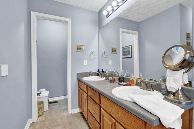 4806 Cash Road, Flowery Branch, GA 30542