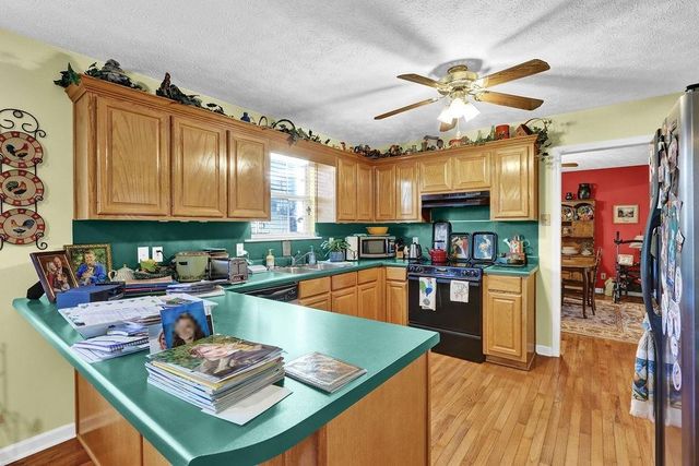 4806 Cash Road, Flowery Branch, GA 30542