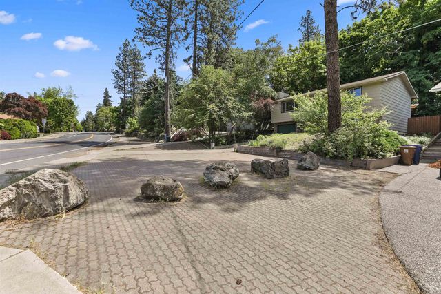 1306 E 18th Ave, Spokane, WA 99203