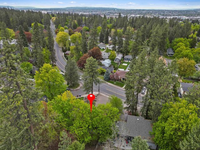 1306 E 18th Ave, Spokane, WA 99203