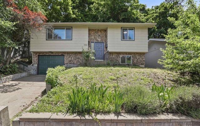 1306 E 18th Ave, Spokane, WA 99203