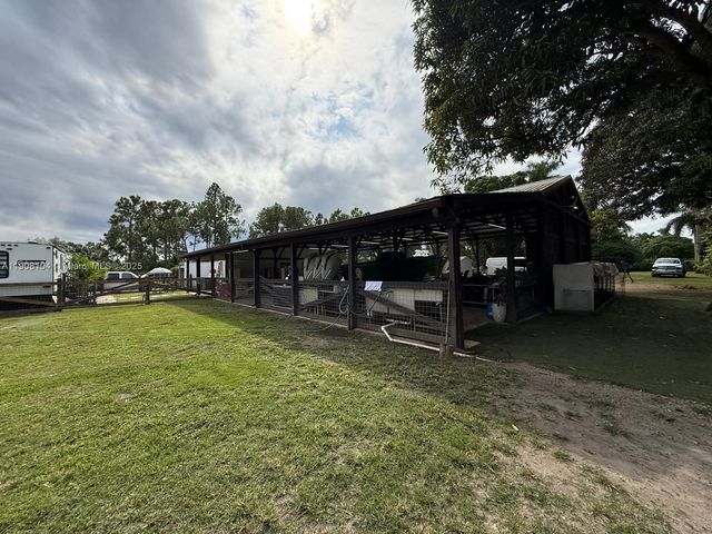 25945 SW 197th Ave, Homestead, FL 33031