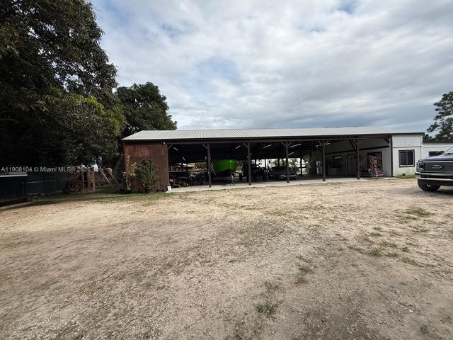 25945 SW 197th Ave, Homestead, FL 33031