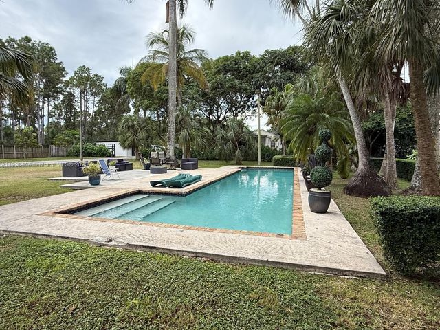 25945 SW 197th Ave, Homestead, FL 33031