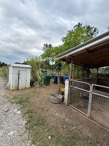 25945 SW 197th Ave, Homestead, FL 33031