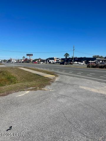 2518 HWY 77, Lynn Haven, FL 32444