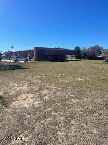 2518 HWY 77, Lynn Haven, FL 32444