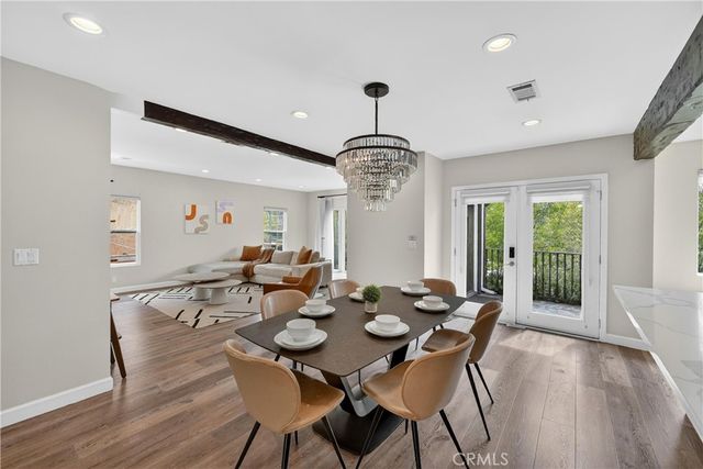 1029 Keniston Avenue, Los Angeles, CA 90019