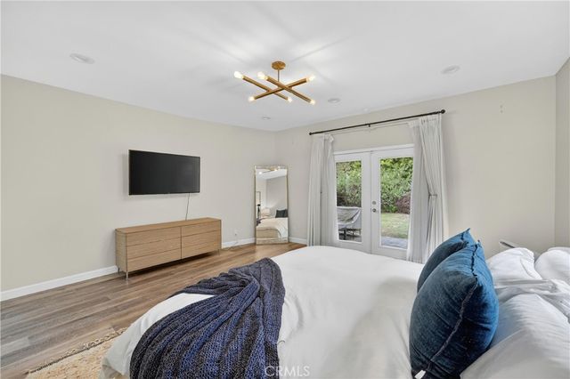 1029 Keniston Avenue, Los Angeles, CA 90019