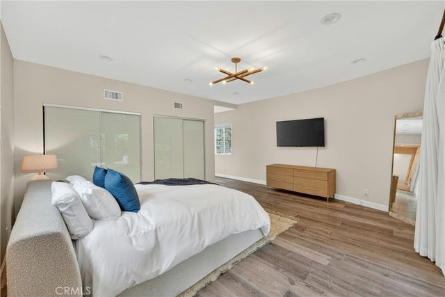 1029 Keniston Avenue, Los Angeles, CA 90019