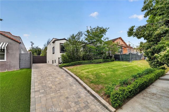 1029 Keniston Avenue, Los Angeles, CA 90019