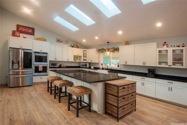 41-569 Makakalo Street, Waimanalo, HI 96795