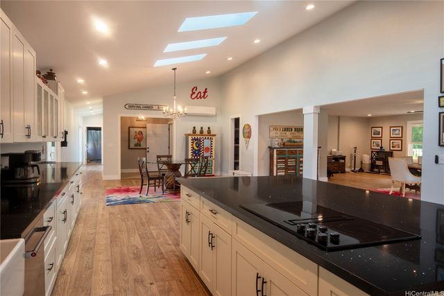 41-569 Makakalo Street, Waimanalo, HI 96795