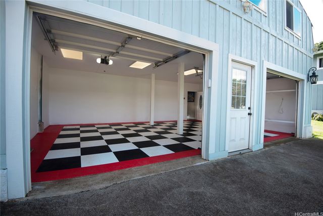 41-569 Makakalo Street, Waimanalo, HI 96795