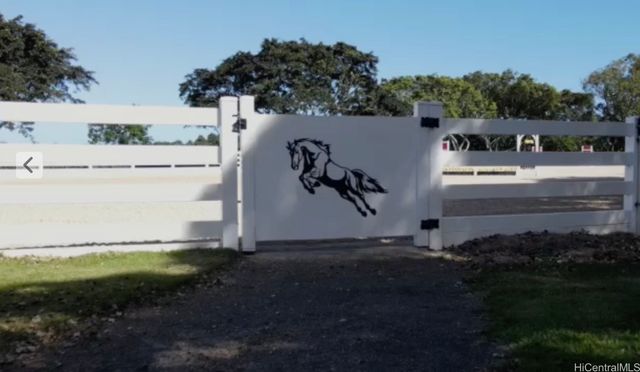 41-569 Makakalo Street, Waimanalo, HI 96795