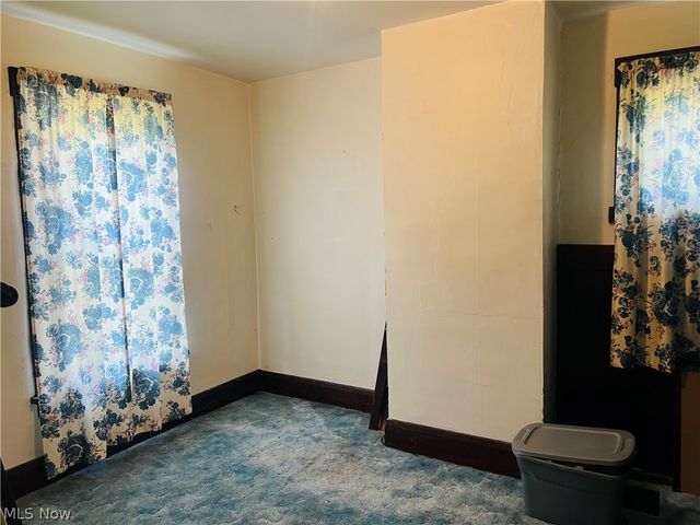 1121 N 7th Street, Martins Ferry, OH 43935