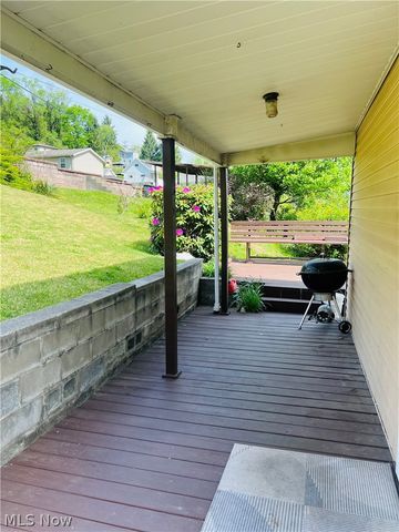 1121 N 7th Street, Martins Ferry, OH 43935