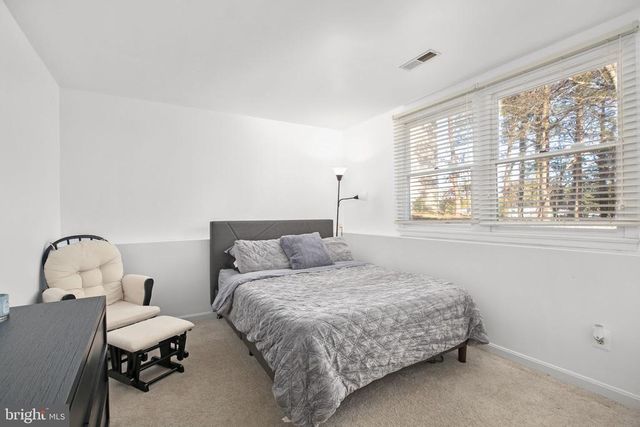 413 LAKEVIEW PKWY, Locust Grove, VA 22508