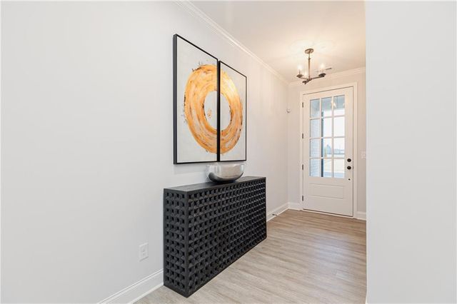 868 Leraes Way, Loganville, GA 30052