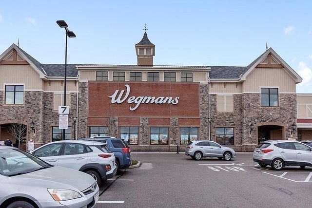 120 University Ave 2308, Westwood, MA 02090