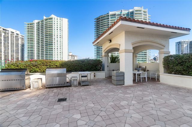 20000 E Country Club Drive 716, Aventura, FL 33180
