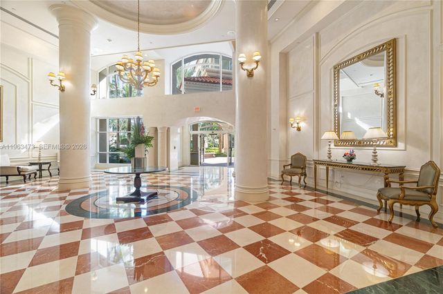 20000 E Country Club Drive 716, Aventura, FL 33180
