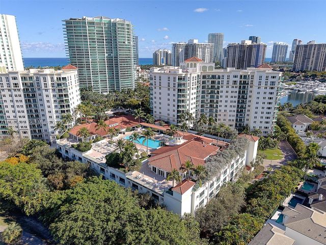 20000 E Country Club Drive 716, Aventura, FL 33180